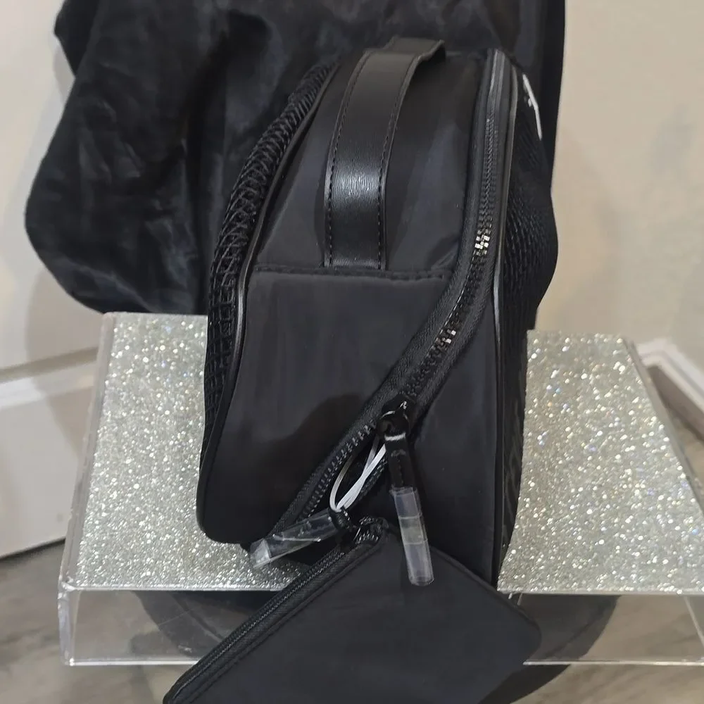 Steve Madden Logo Zip Around Mesh Soft Traincase-‎ Black